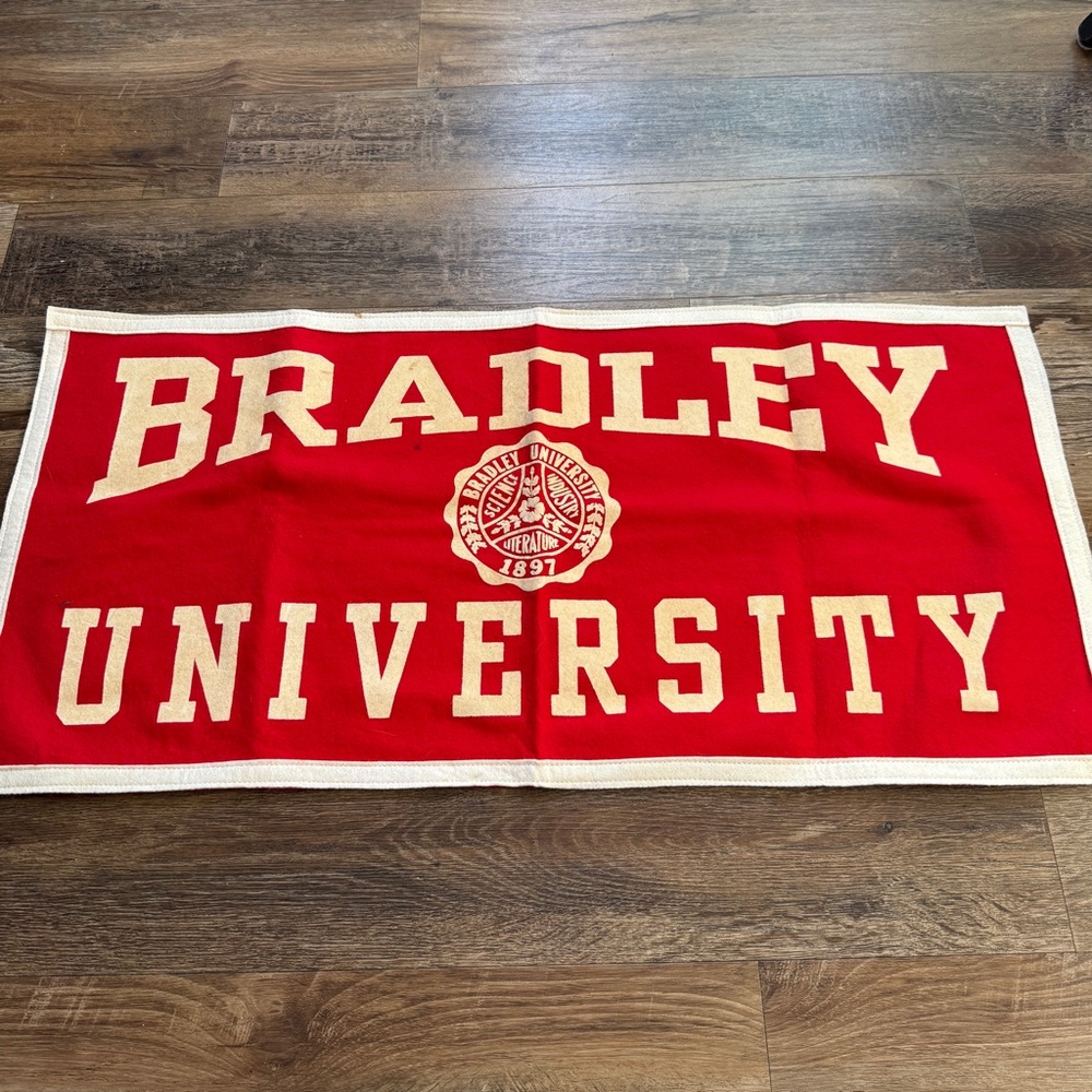 Collegiate Pacific vintage Bradley University banner